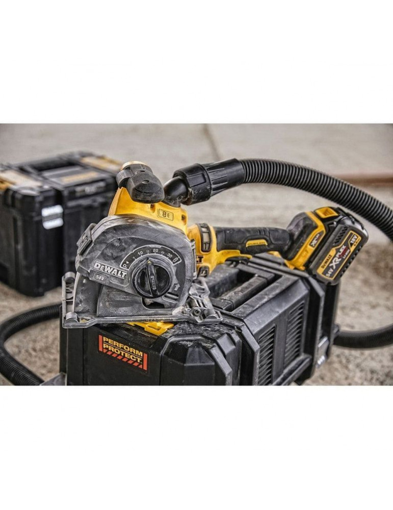 Аккумуляторный штроборез DeWalt DCG 200 NT
