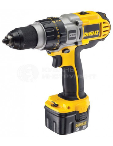 Аккумуляторная дрель DeWalt DCD 940 B2