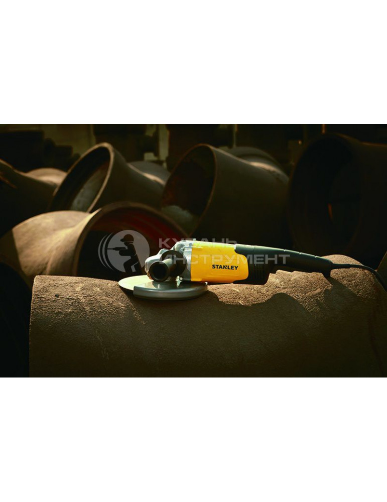 Угловая шлифовальная машина Stanley STGL 2023-RU