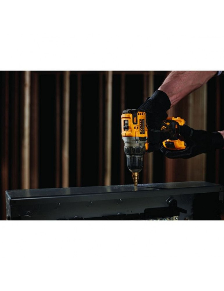 Аккумуляторная дрель-шуруповерт DeWalt DCD 701 D2