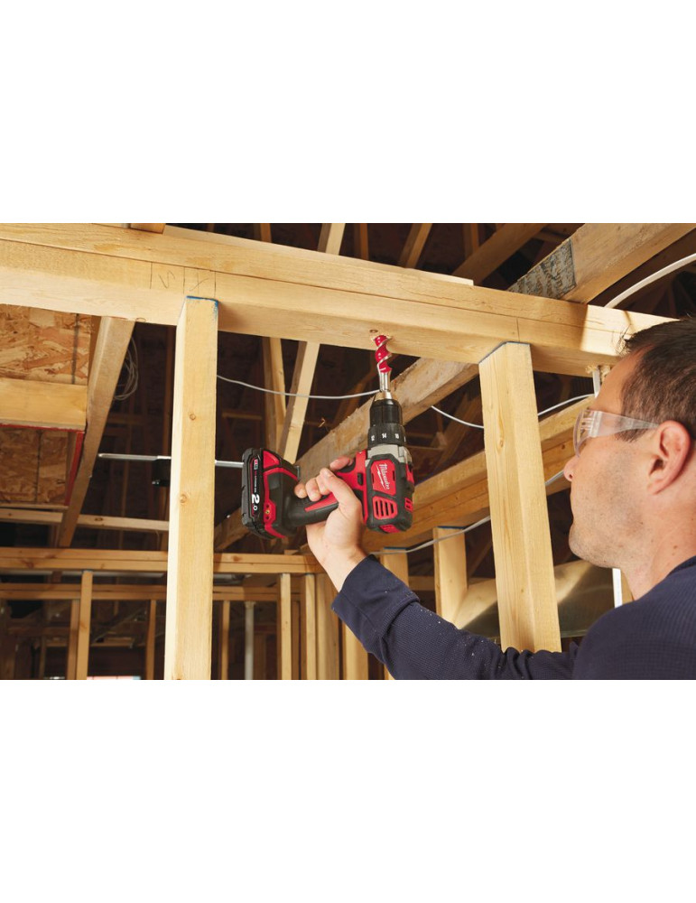 Аккумуляторная дрель-шуруповерт Milwaukee M18 BDD-202С Li-Ion2Ач 4933443555
