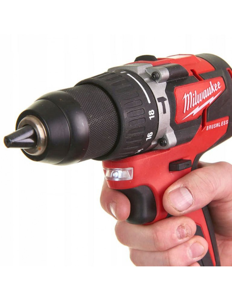 Набор инструментов Milwaukee M18CBLPD-422C 4933472116