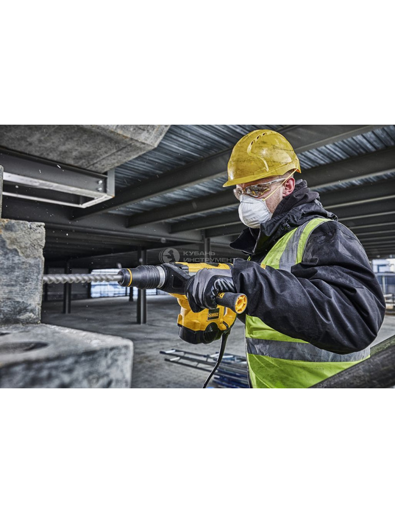 Перфоратор DeWalt D 25604 K