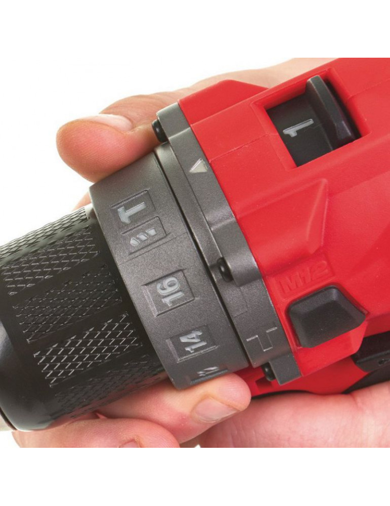 Аккумуляторнаядрель шуруповерт Milwaukee M12 FPD-0 Fuel 4933459801