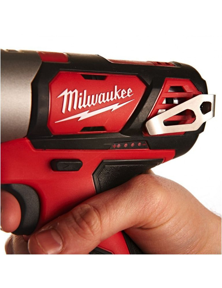 Аккумуляторный гайковерт Milwaukee M12 BIW12-0 4933447134