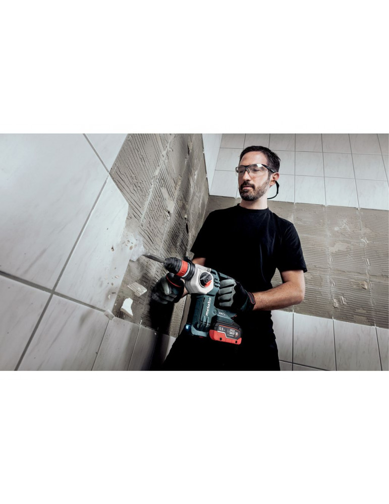 Аккумуляторный перфоратор Metabo KHA 18 LTX BL 24 Q + ISA 18 LTX 600211900