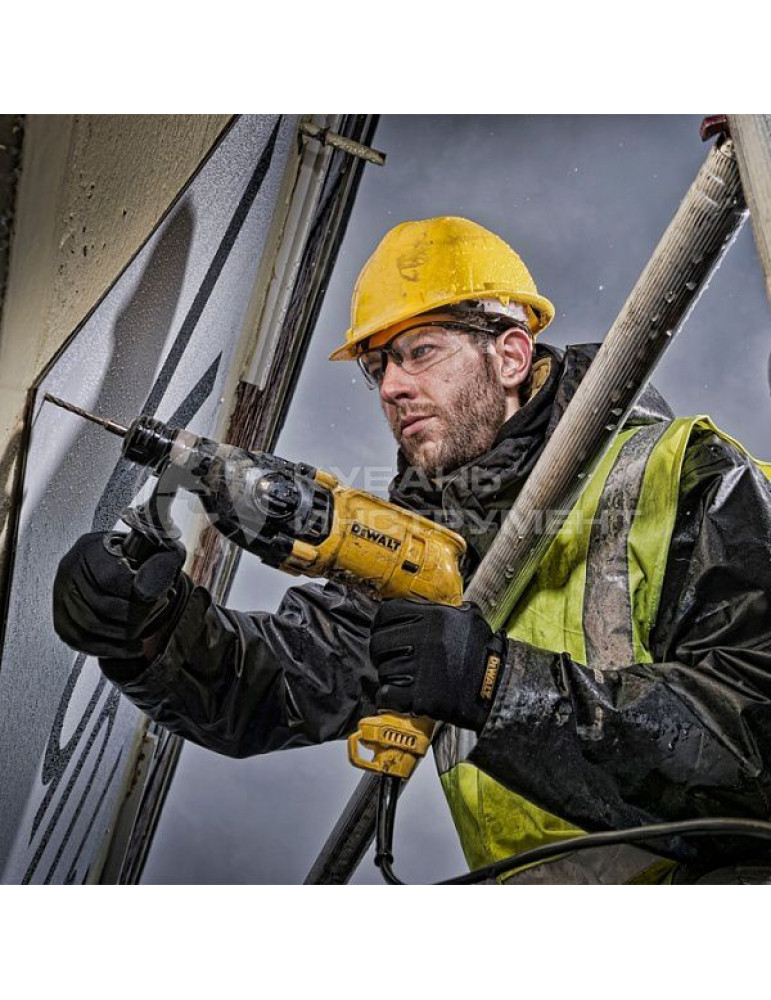 Перфоратор DeWalt D 25033 К