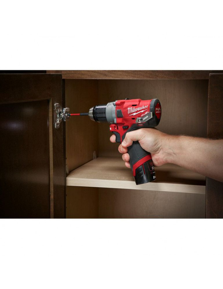 Аккумуляторнаядрель шуруповерт Milwaukee M12 FPD-0 Fuel 4933459801