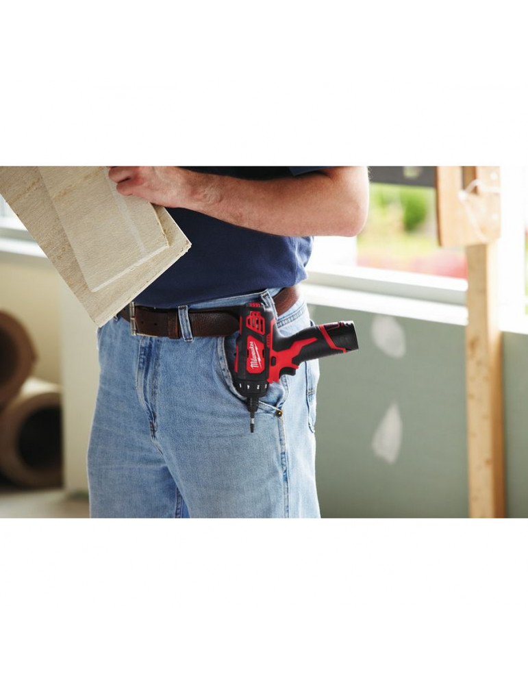 Аккумуляторная дрель-шуруповерт Milwaukee M12 BD-0 4933441910
