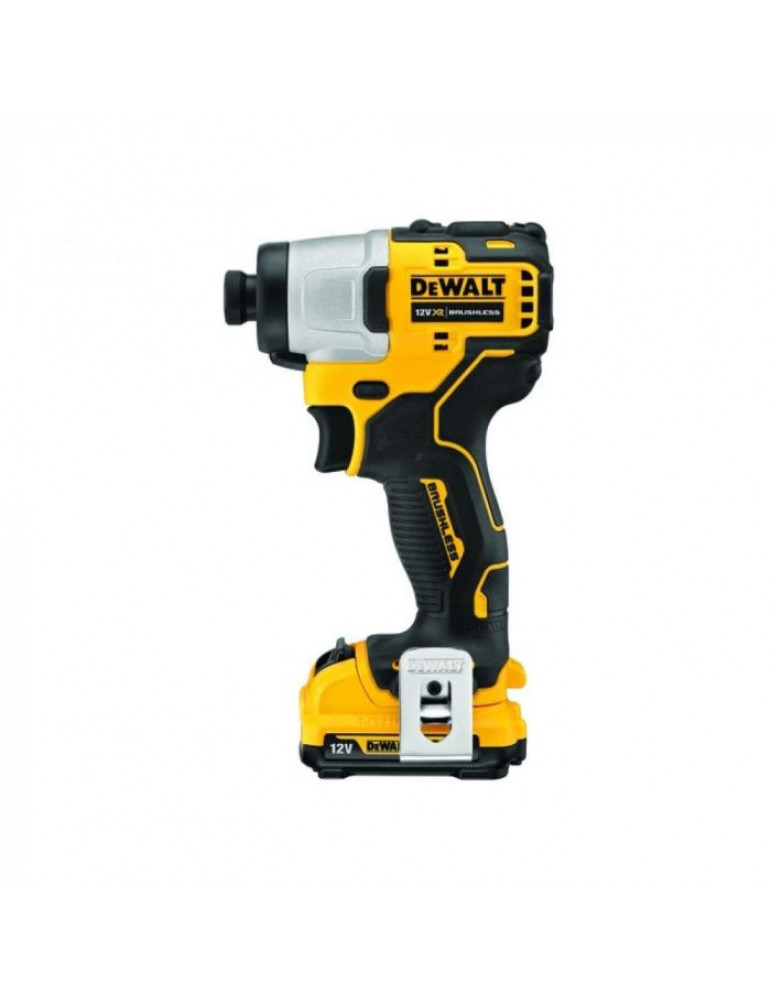 Аккумуляторный шуруповерт DeWalt DCF 801 D2